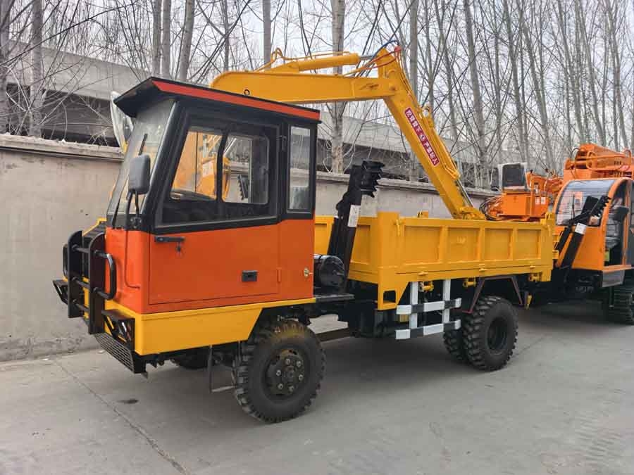 輪式隨車挖