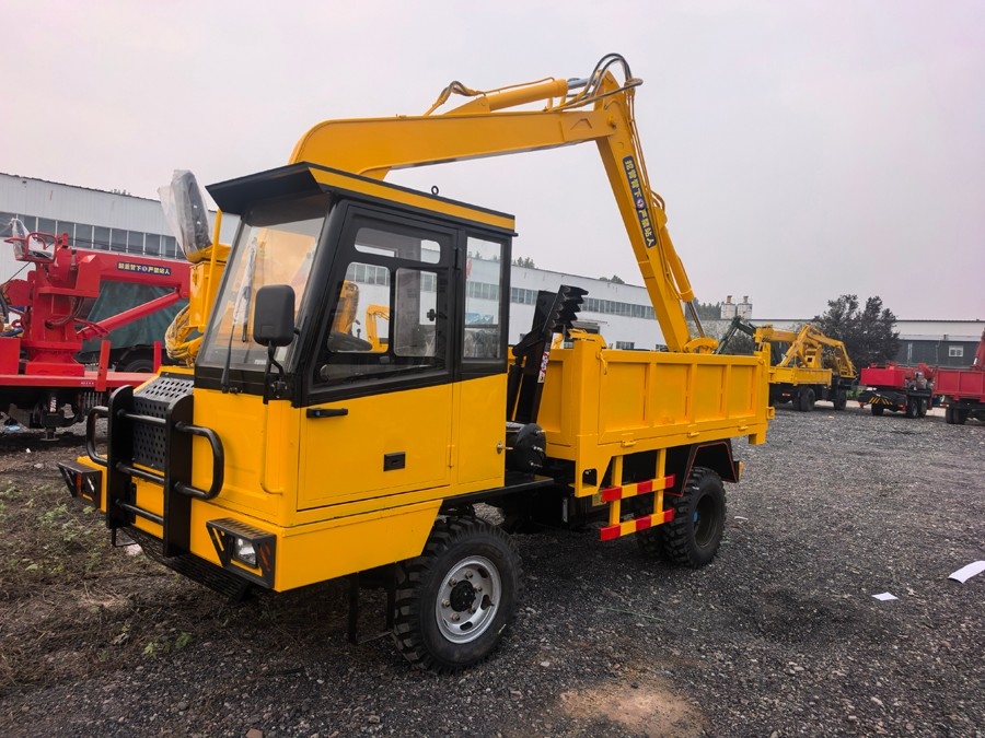 輪式隨車挖運(yùn)輸車